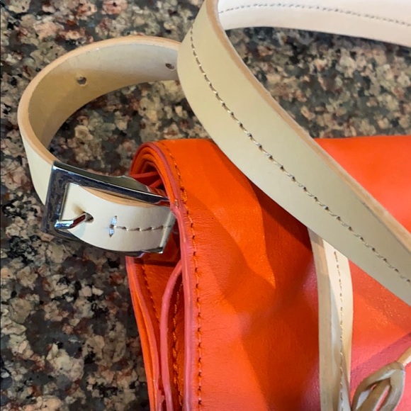 L.A.M.B. By Gwen Stefani burnt orange briefcase - Picture 2 of 16